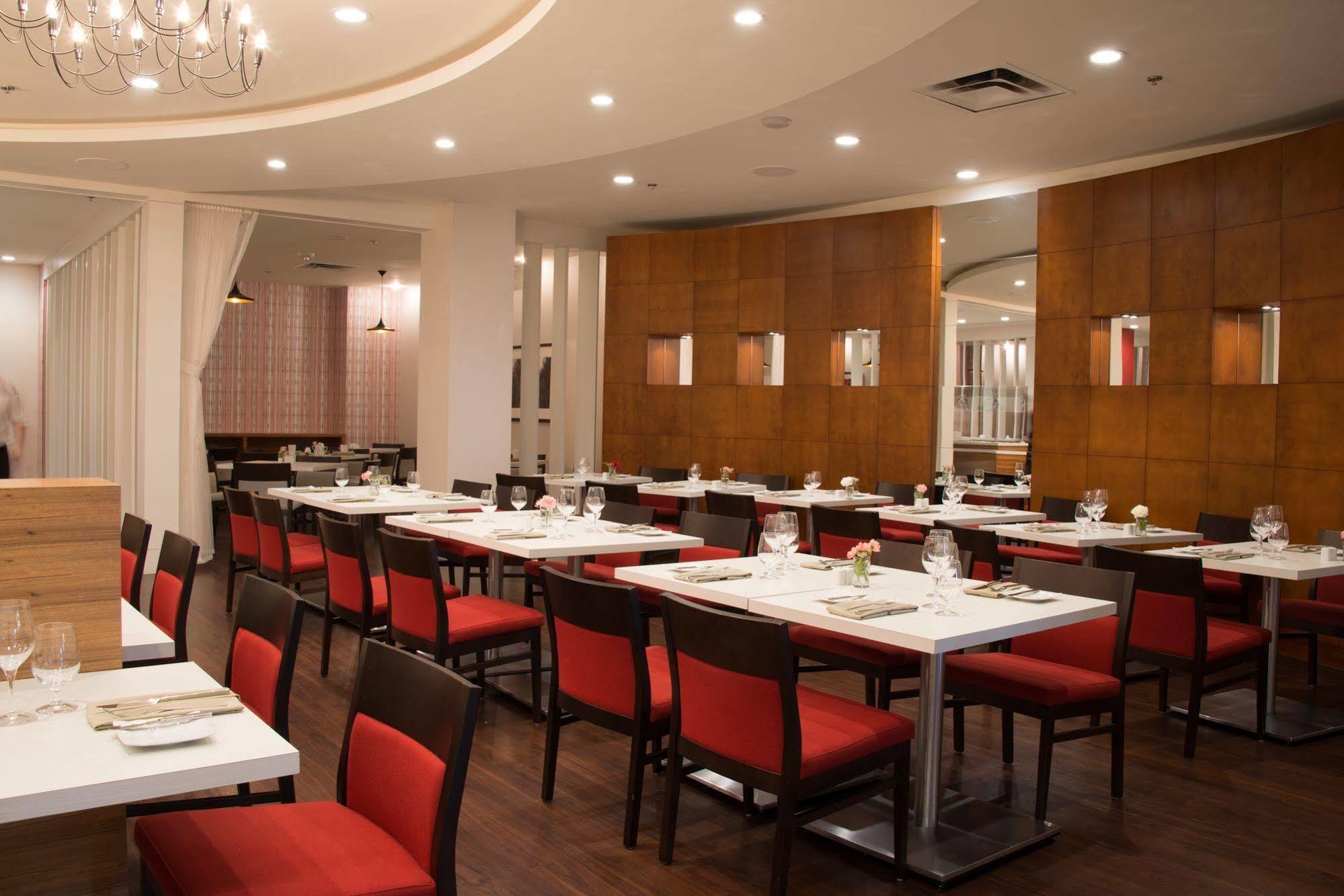 Delta By Marriott Centre